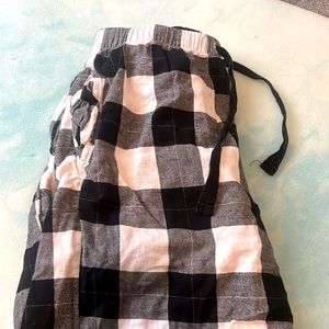 Black and white plaid pajama pants - size women’s xs